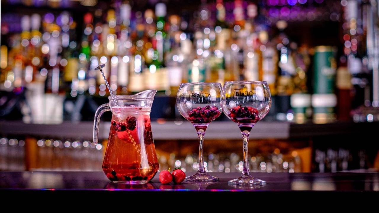 Claregalway Hotel Екстериор снимка