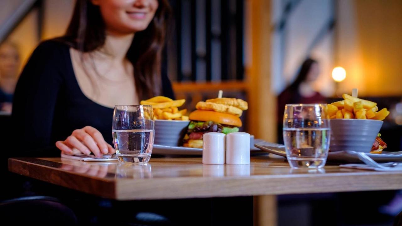 Claregalway Hotel Екстериор снимка