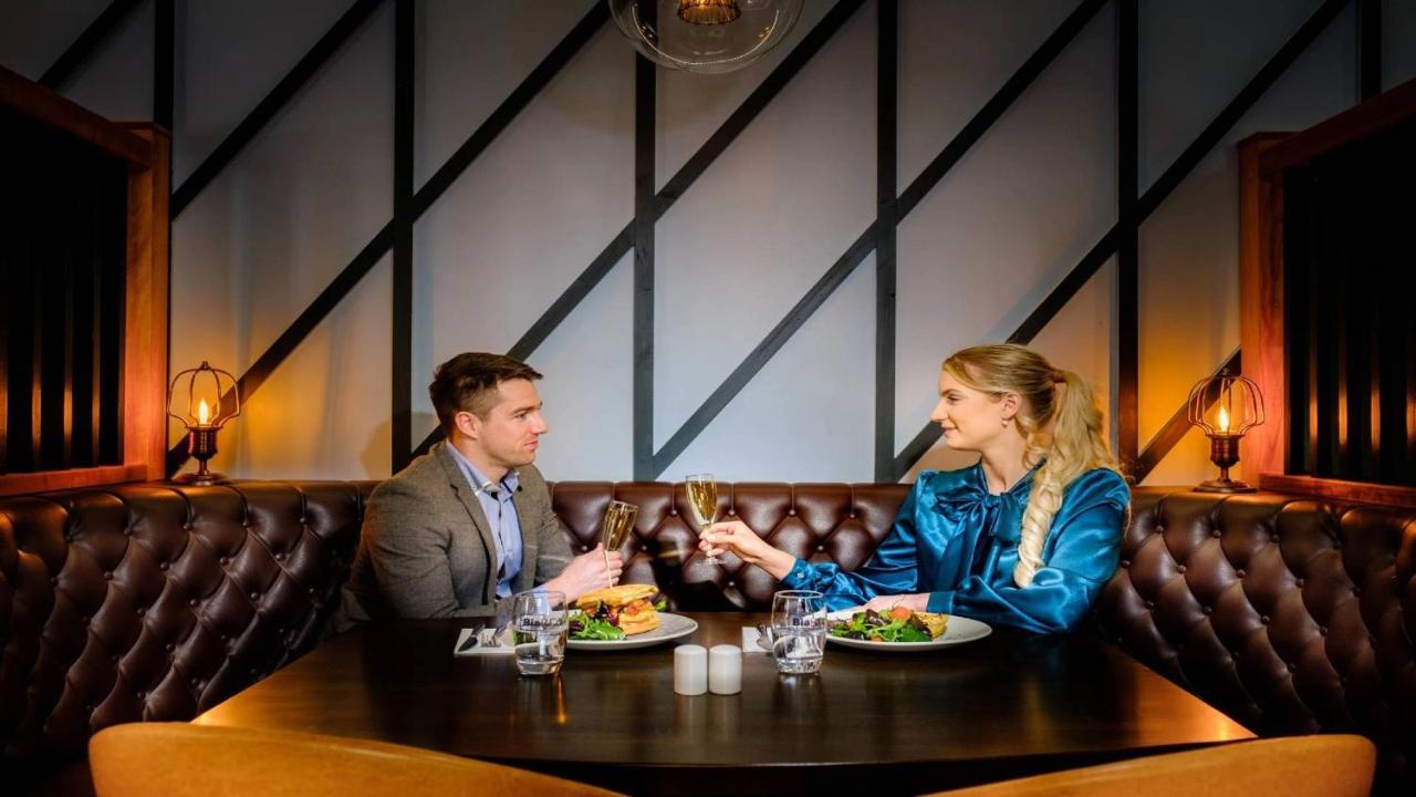 Claregalway Hotel Екстериор снимка