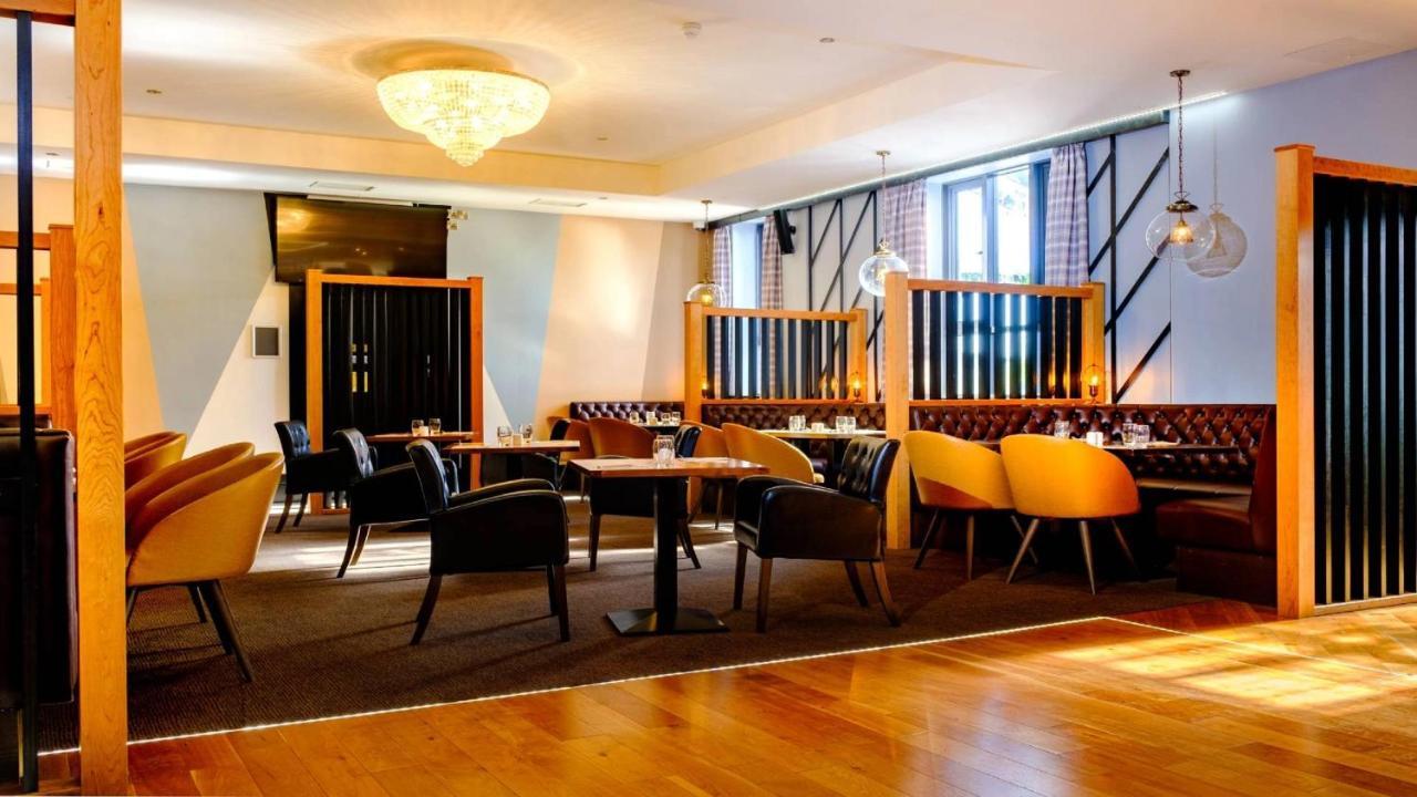 Claregalway Hotel Екстериор снимка