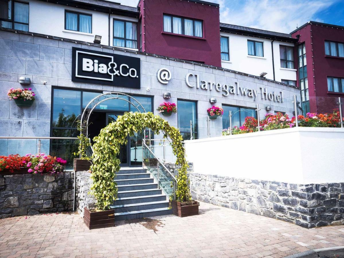 Claregalway Hotel Екстериор снимка